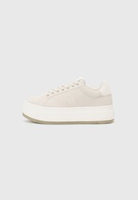 Calvin Klein Jeans Trainers - moonstruck/bright white