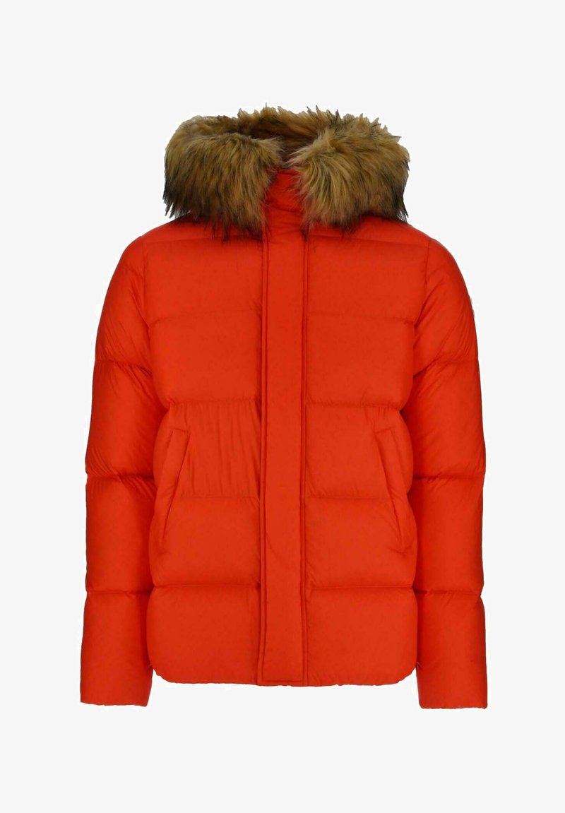 Giacca puffer di un brillante arancione con cappuccio in pelliccia sintetica, caratterizzata da un design trapuntato, due tasche laterali e una chiusura anteriore con zip.