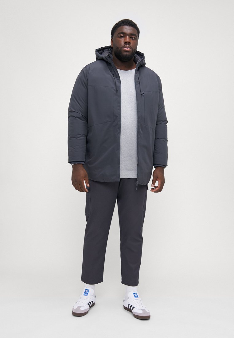 ジャケット・アウター JJJ Jack & Jones JJPAYNE PARKA JACKET PLS - Płaszcz zimowy/szary