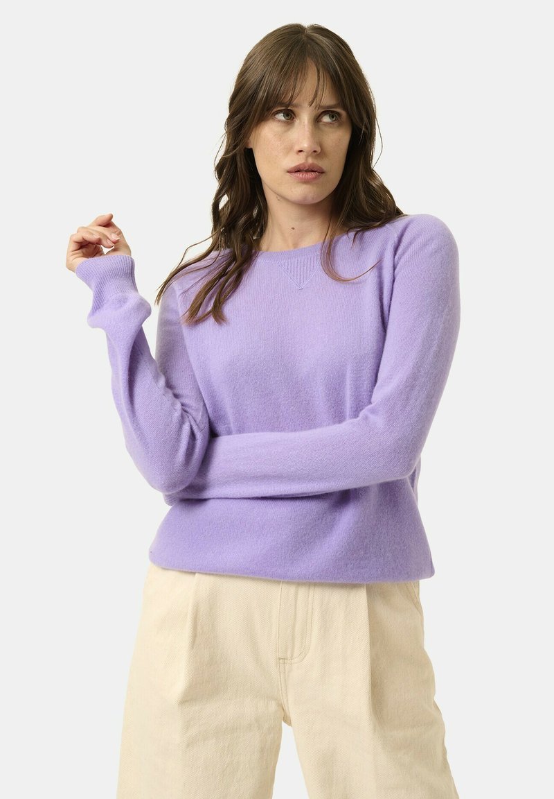Just Cashmere ROUND NECK - Stickad tröja - lavande