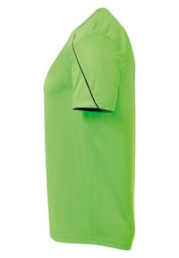 Groene T-shirt met korte mouwen, gemaakt van gladde stof, met een ronde hals en zwarte accentlijnen langs de schoudernaad.
