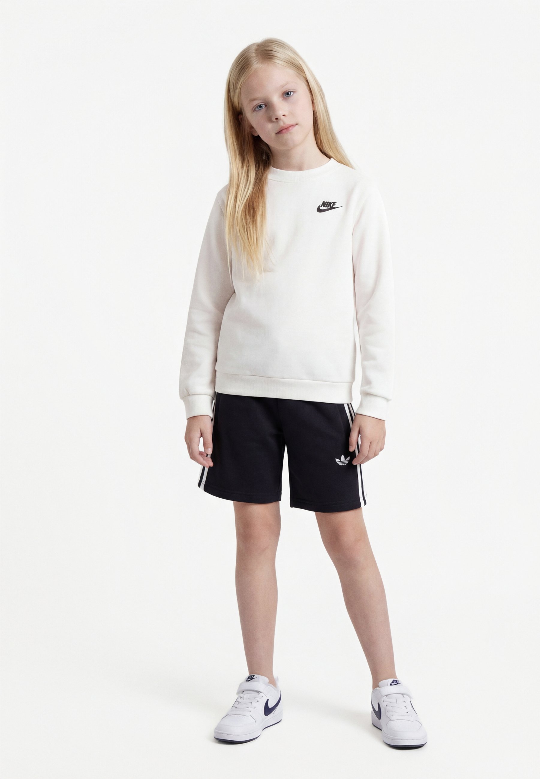 nike tech fleece shorts outfit
