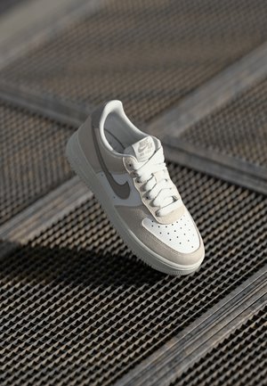 Nike Sportswear AIR FORCE 1 - Tossud - summit white/college grey/phantom