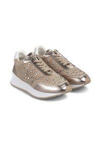 Zapatillas de deporte metálicas en beige con embellishments de rhinestones, cierre de cordones y suelas de goma blanca. Materiales de suave ante y cuero liso.