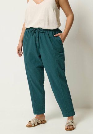 Yours Clothing, WOMEN'S BARREL JEANS - Bukser - teal