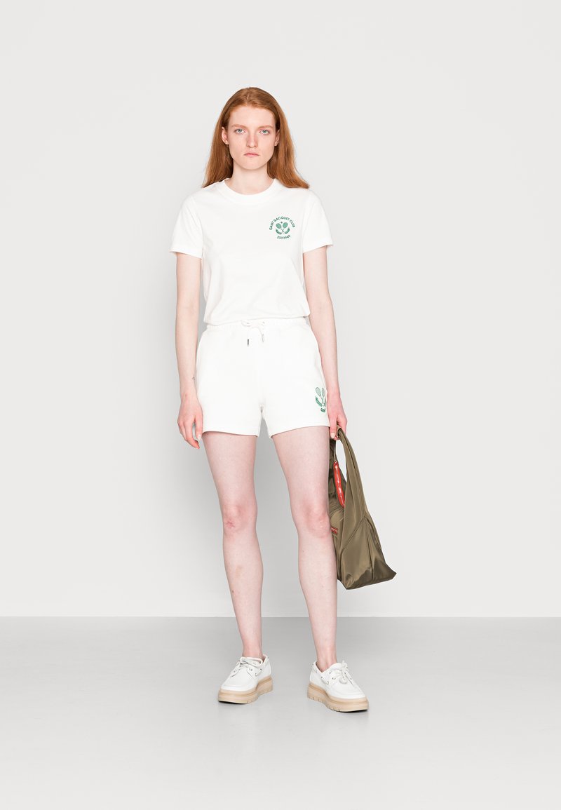 Damen T-Shirts | GANT RACQUET CLUB T-Shirt basic eggshell/offwhite - IX40521 Damen T-Shirts | GANT RACQUET CLUB T-Shirt basic eggshell/offwhite - IX40521