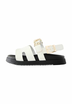 Baker by Ted Baker REGULAR FIT CHARM - Sandaalid - white