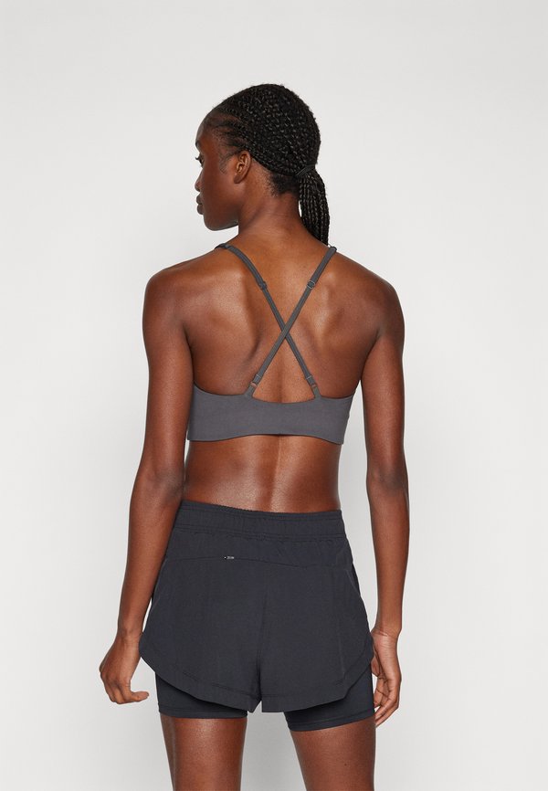 TOPANGA BRA - Medium support sports bra - moon2