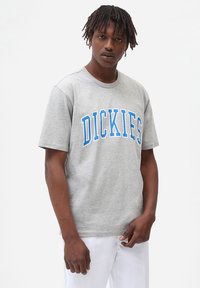 Nevybráno, grey melange