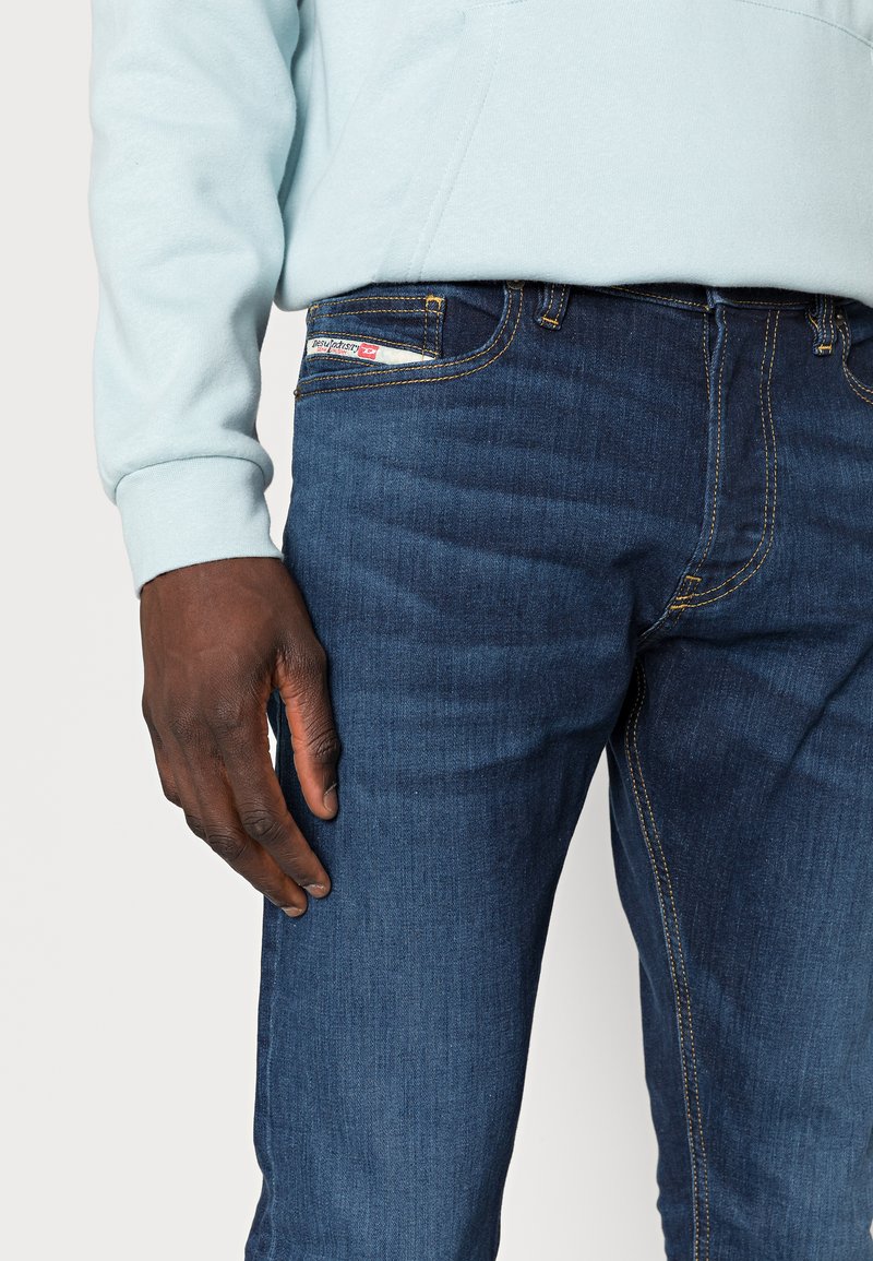 Herren Skinny Fit | Diesel D-LUSTER Jeans Slim Fit 0elaw 01/dark-blue denim - RM35429 Herren Skinny Fit | Diesel D-LUSTER Jeans Slim Fit 0elaw 01/dark-blue denim - RM35429