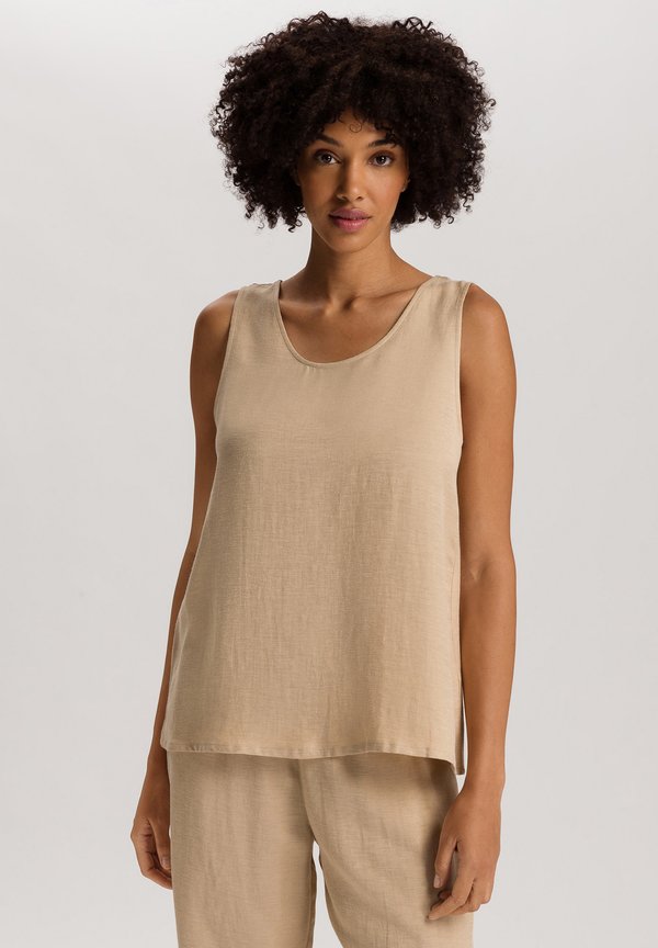 Top - iced cappuccino