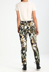 G-STAR Trousers - beige