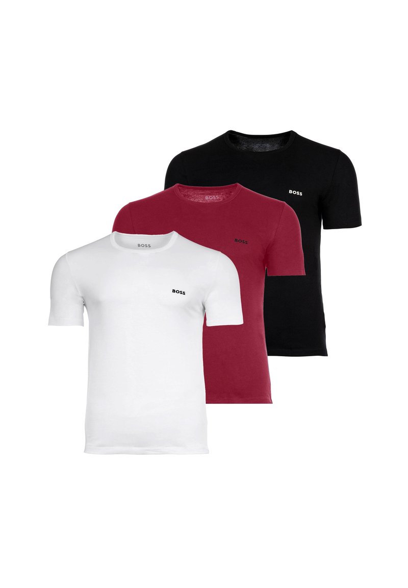 Pack mit drei kurzärmeligen T-Shirts in Weiß, Burgunderrot und Schwarz. Jedes Shirt hat ein kleines Logo auf der Brust und besteht aus Baumwollstoff.