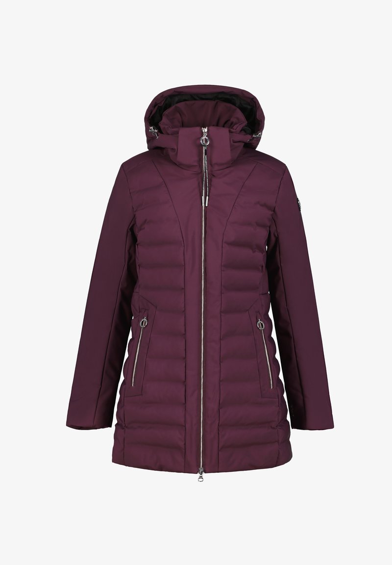 Burgunderfarvet polstret jakke med høj krave, lynlås foran og to lynlåslommer; har et struktureret design og justerbar hætte.