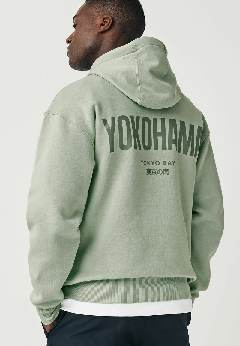 Next GRAPHIC REGULAR FIT - Pusa - sage green