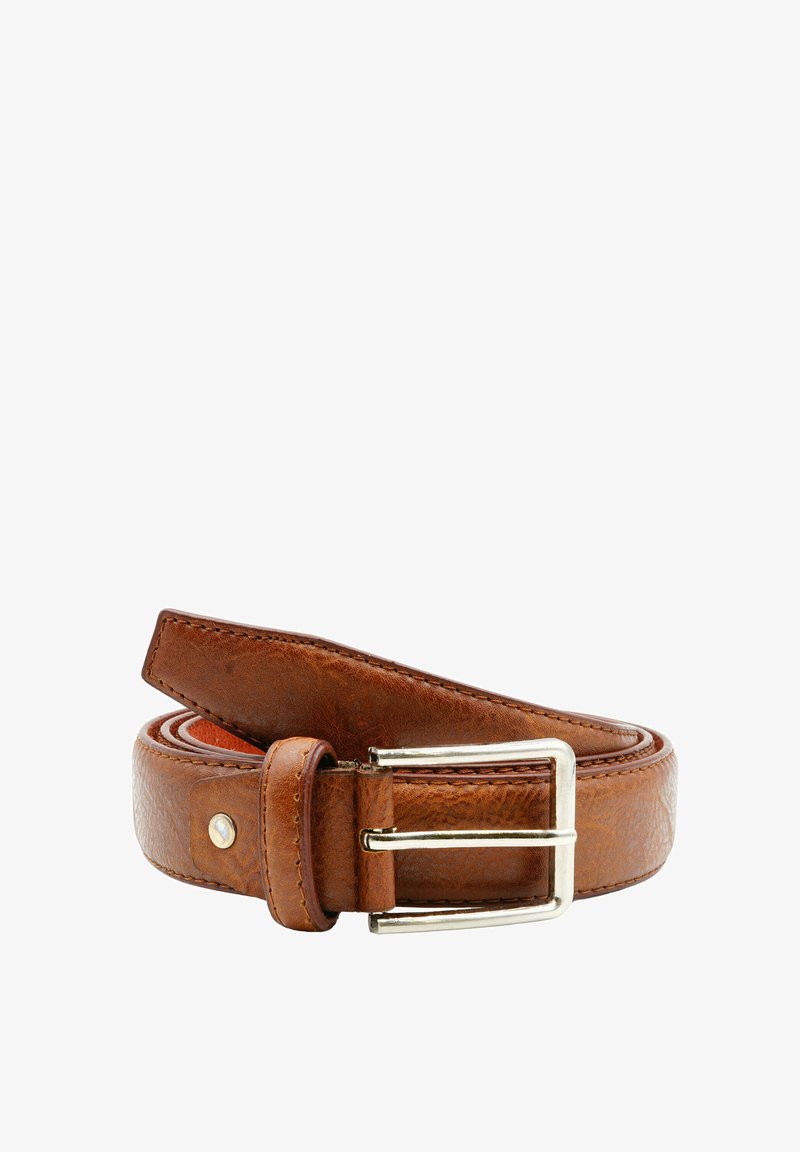 Cintura in pelle marrone caratterizzata da una texture liscia, bordi arrotondati e una fibbia in metallo argentato di forma rettangolare. Accentuata da dettagli di cucitura.