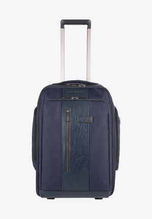Borsa da viaggio a rotelle di colore navy, realizzata in tessuto resistente con una finitura testurizzata, dotata di un pannello in pelle a contrasto, doppi zip e manico estensibile.