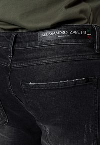 Alessandro Zavetti BONDINI SLIM - Calças de ganga justas - black