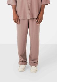 Pantalones - brown