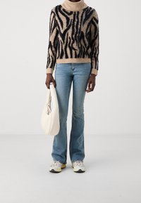 Vero Moda Tall Sweter