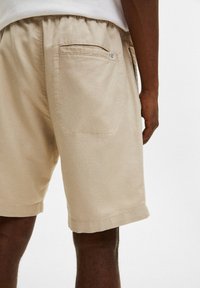 PULL&BEAR Short - light grey