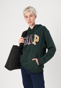 GAP HERITAGE - Felpa - essex green tri color