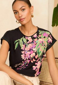 Love & Roses Apdrukāts T-krekls - black floral