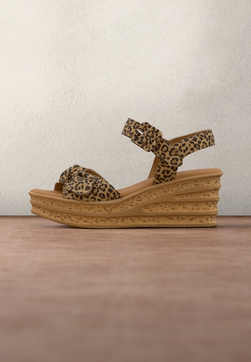 Sandalias con plataforma