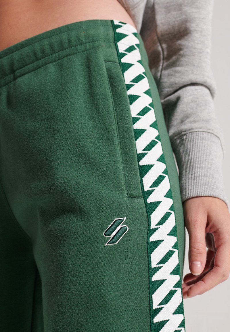 Superdry CODE TAPE Tracksuit bottoms dark green/green Zalando.ie
