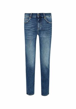 Jeans de mezclilla azul claro, de corte ajustado, con cintura media, cinco bolsillos, cierre delantero de botón y sutiles efectos de desgaste en la parte frontal.