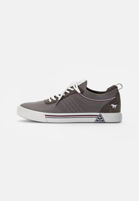 Mustang Sneaker low - grau