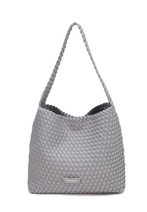 Sac bandoulière en cuir tissé gris avec sangle tressée, ouverture supérieure et étiquette Diana&Co Firenze sur le devant.