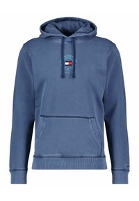 Sudadera con capucha azul hecha de algodón. Cuenta con un bolsillo delantero, puños acanalados y un diseño de logo con acentos tricolores en el pecho.