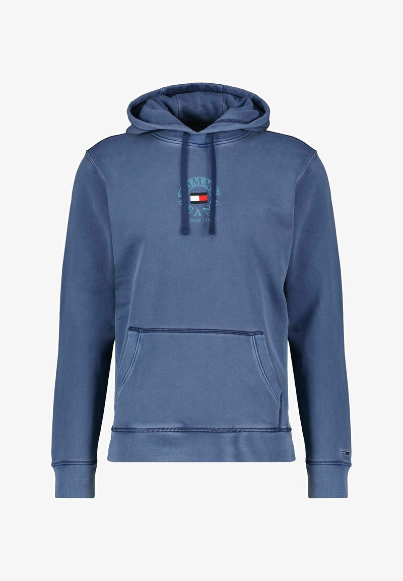 Sudadera con capucha azul hecha de algodón. Cuenta con un bolsillo delantero, puños acanalados y un diseño de logo con acentos tricolores en el pecho.