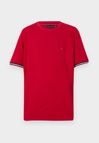 Unselected, medium red