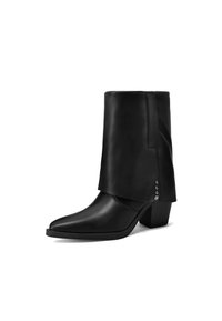 Stivaletto in pelle nera con risvolto, punta affusolata e tacco basso a blocco. Presenta borchie decorative in metallo sul lato.