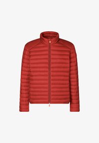 Unselected, jack red