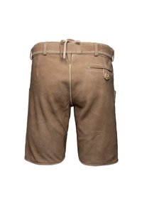 Shorts de ante marrón con una textura suave, que cuentan con una cinturilla con pasadores para cinturón, un bolsillo trasero y un detalle de costura en contraste.
