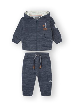Chaqueta con capucha y cremallera de color azul marino para niño pequeño, con bolsillos frontales y pantalones a juego con drawstring y bolsillos tipo cargo.