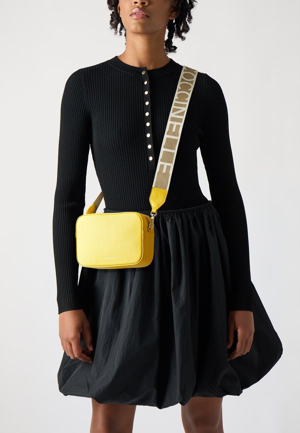 TEBE - Cross body bag - soleado