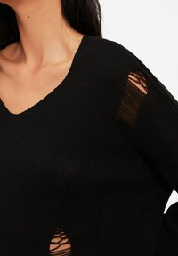 Trendyol Trui - black