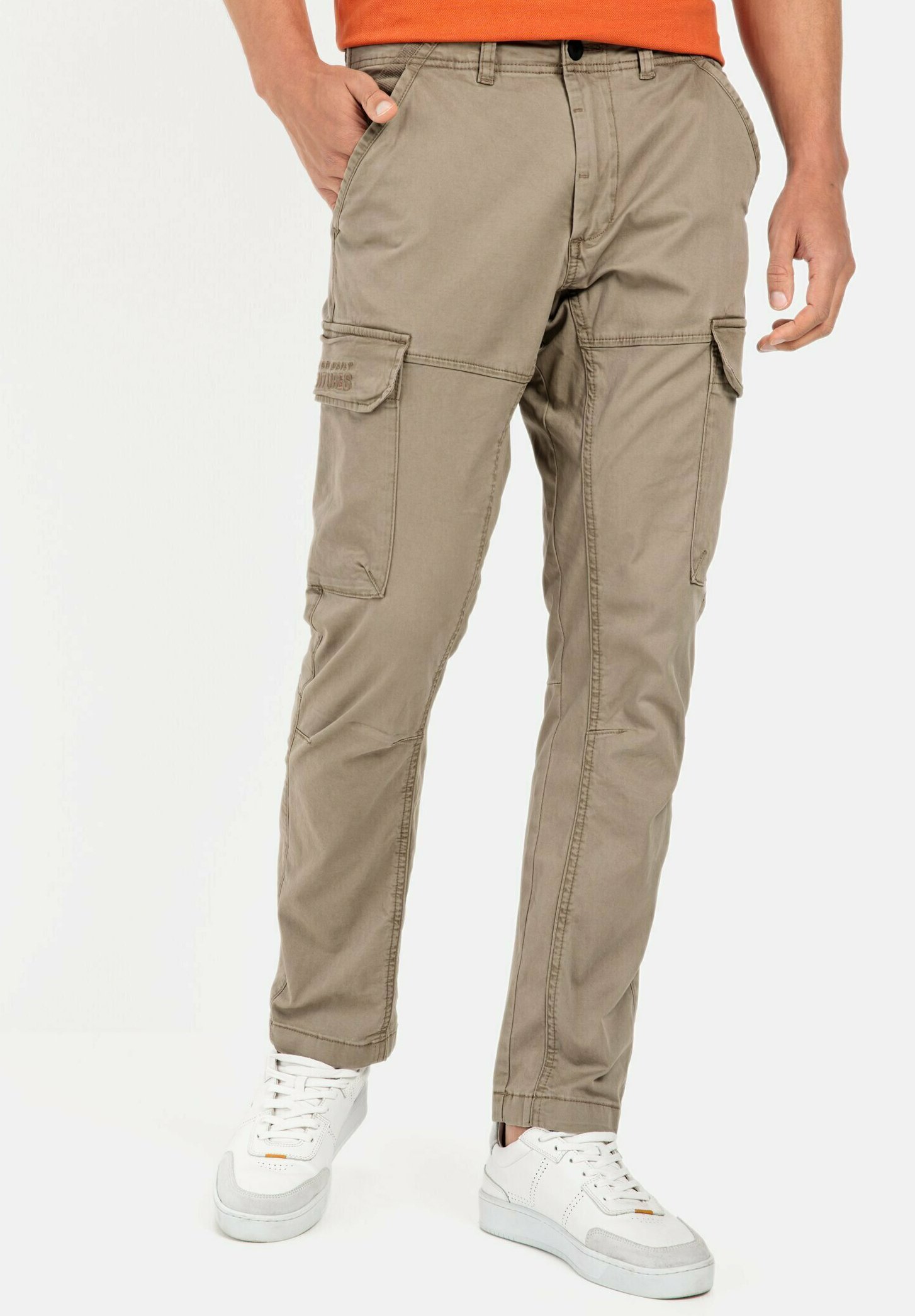 Camel Active Herren Chino Hose „Toronto“ – Tapered Fit, Stretch-Baumwollmix, Cord-Optik, Bequem Und Bügelfrei