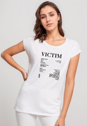 CLASSIC ROLL UP VICTIM - Print T-shirt - white