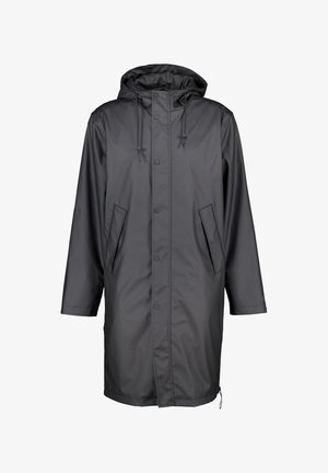 Zwarte waterdichte regenjas met een capuchon, drukknoopsluiting, twee zijzakken en verstelbare trekkoorden bij de hals en de zoom.