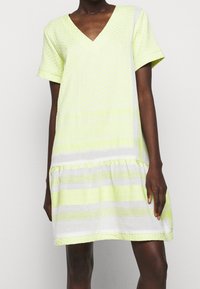 SUMMERY Copenhagen Hverdagskjole - light green