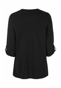 Sort langærmet top med oprullede manchetter, rund hals og afslappet pasform. Materialet ser blødt og let ud.