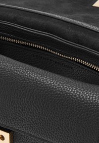 Tommy Hilfiger Schoudertas - mottled black