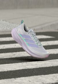 Non sélectionné, dash grey/glow purple/pulse mint