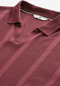 Next CUBAN COLLAR TEXTURED SHORT SLEEVE - REGULAR FIT - Polo marškinėliai - red