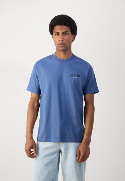 Pepe Jeans T-Shirt Clag PM509384 Bílá Regular Fit | Modivo.cz